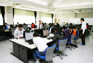 TOP 5 ngành du học Nhật Bản hot nhất hiện nay - LABS Academy